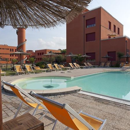 Regina Del Mare Family Beach Village Calambrone Exterior foto